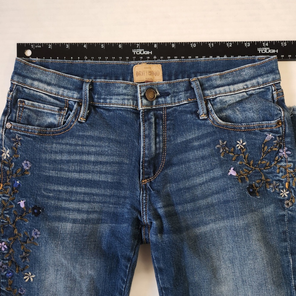 Driftwood Eva Embroidered Floral Straight Leg Jeans Medium Wash Step Hem 26 - Picture 6 of 13